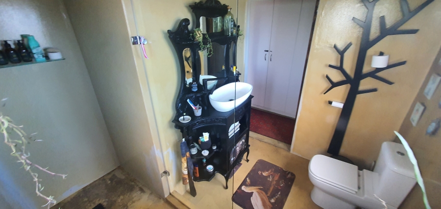 4 Bedroom Property for Sale in Linkside Western Cape